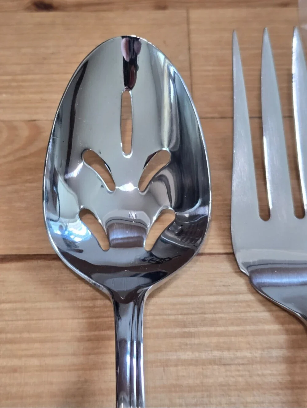 Reed and Barton Select Korea Stainless - Elise - 2 Piece Serving Set